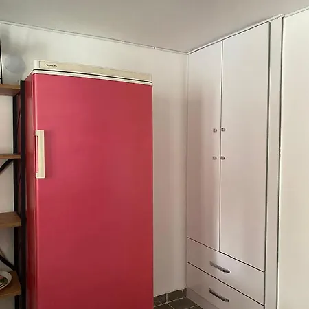 Apartman Schoene Im Gruenen Mit Privater Pool Und Meeresblick *